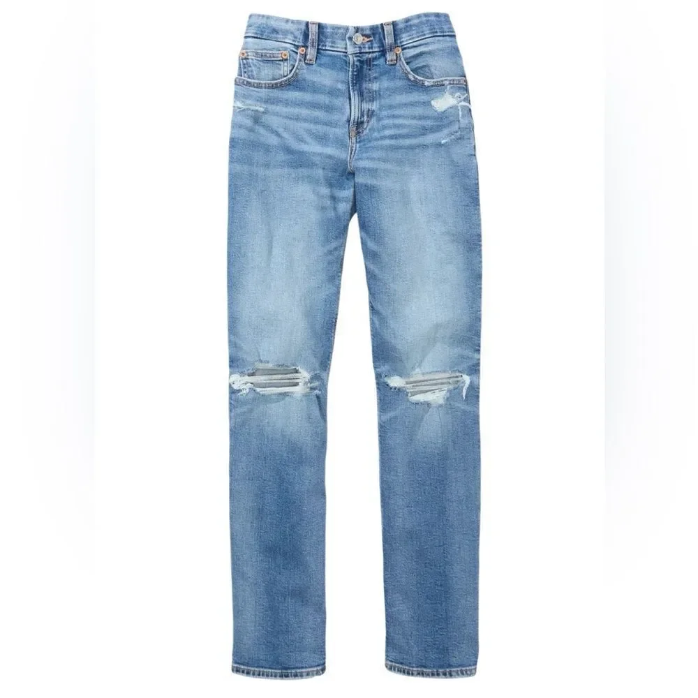 American Eagle Stretch Curvy Ripped Straight Jean Size 2